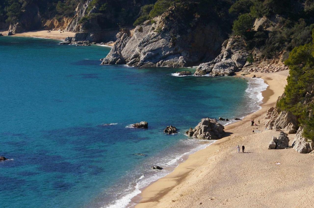 Apartamento Cala LLevadó 2 piscina 5 calas privadas Tossa de Mar Exterior foto